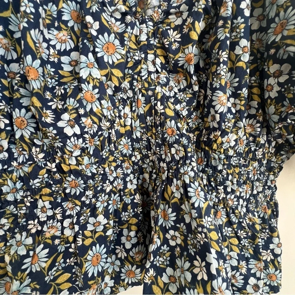 Old Navy Puff Sleeve Smocked V-neck Peplum Top Blue Floral Cottage Prairie Large